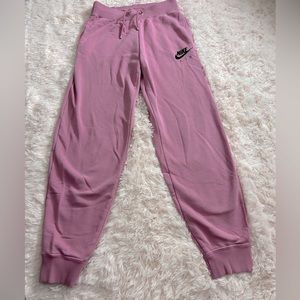 Women’s pink Nike sweatpants